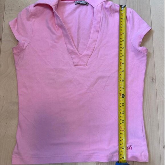 Cute Y2K era Tommy Hilfiger Denim baby tee in pastel pink - Picture 3 of 8